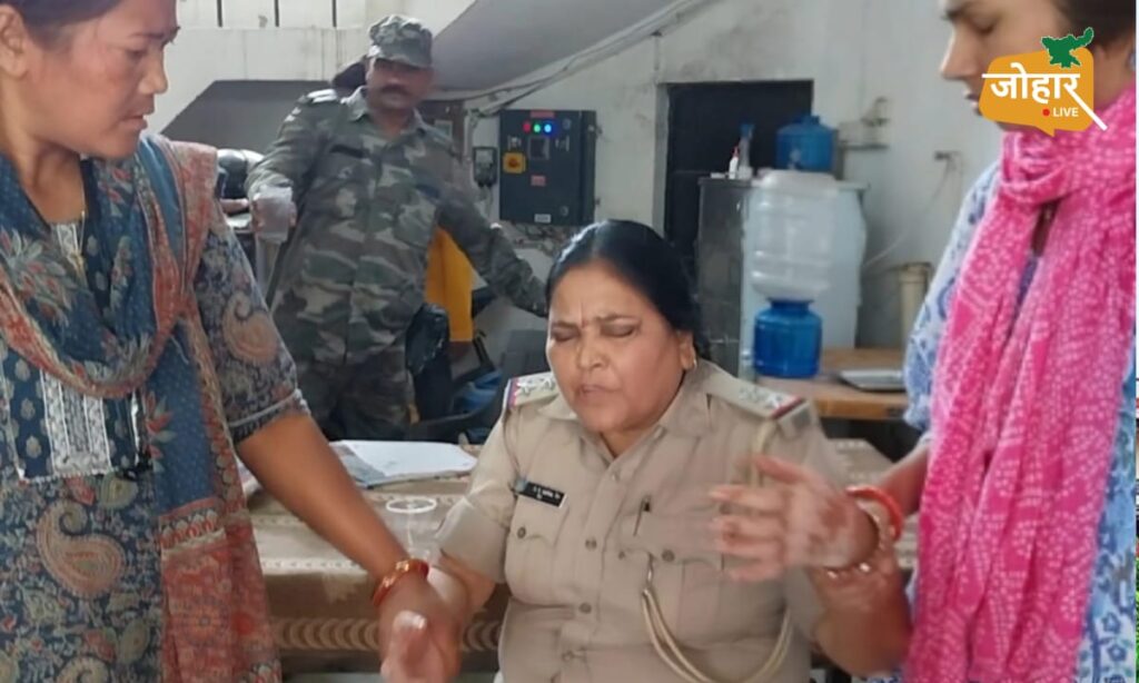 झारखंड: 50 हजार घूस लेते महिला थाना प्रभारी सुलेखा गिरफ्तार, एसीबी ने की कार्रवाई