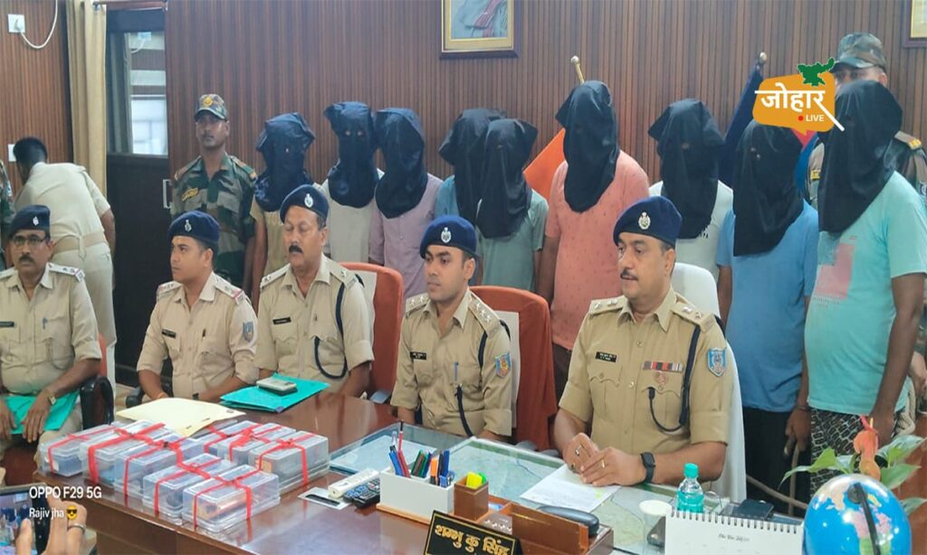 जामताड़ाः पांच साइबर अपराधी को गिरफ्तार कर लौट रही थी पुलिस, सूचना मिलने पर चार और को किया अरेस्ट cyber criminals