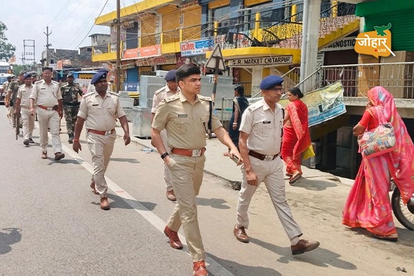 ट्रांसफर @ मिडनाइट का असर : रामगढ़ में बढ़ी पुलिस की चौकसी, ‘प्रहरी’ के तहत SP खुद उतरे सड़क पर रामगढ़